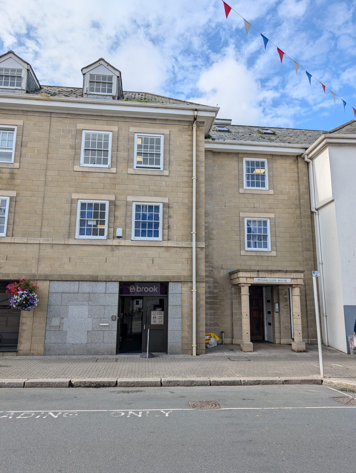Brook Wellbeing Hub Cornwall - Sexual health service